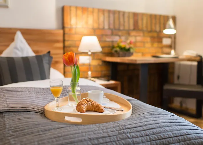 Goldener Engel מלון שפייר